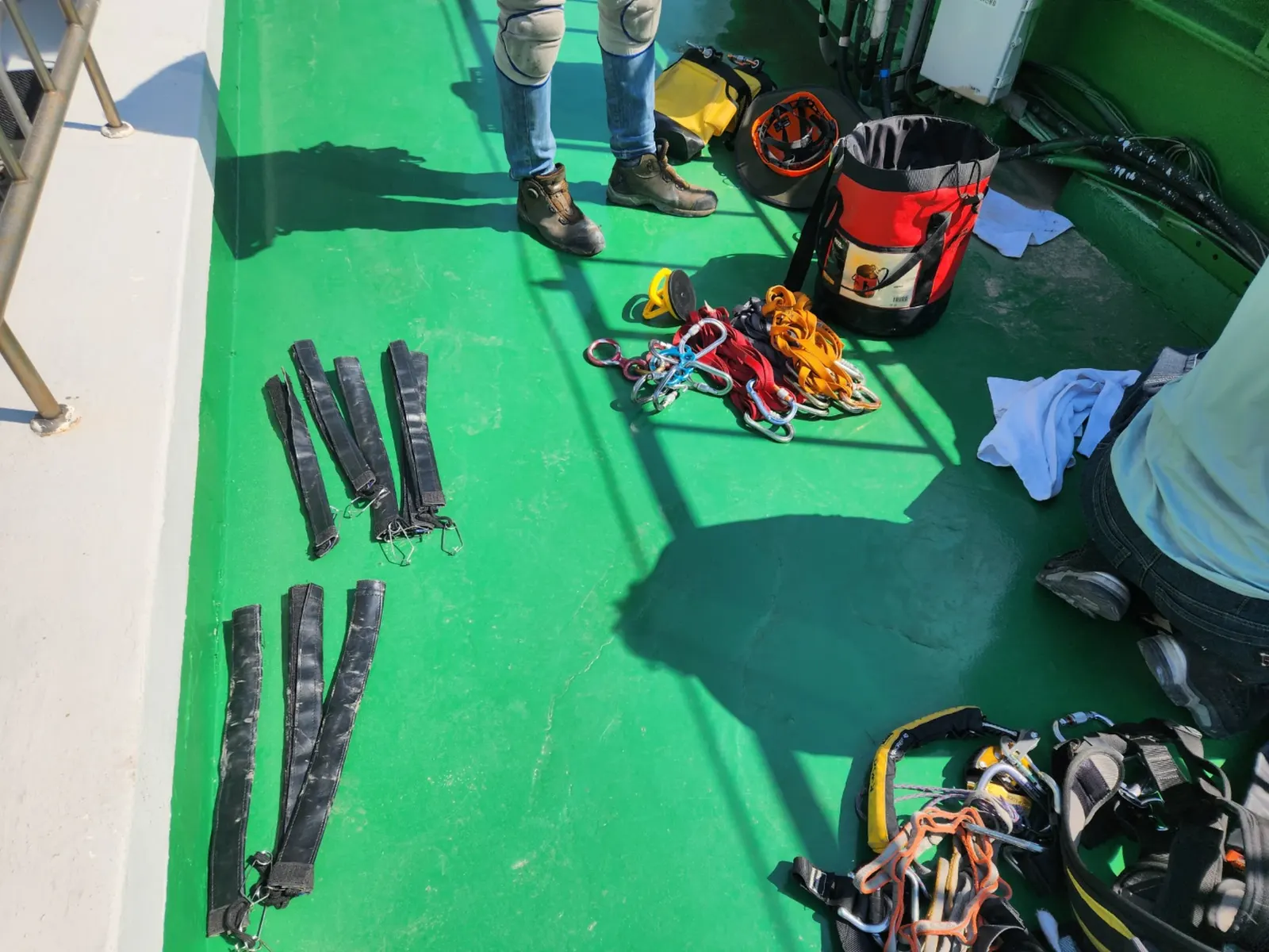 한국투자증권 본사 고층 옥상 채널간판 세척 및 안전점검공사 현장사진 11